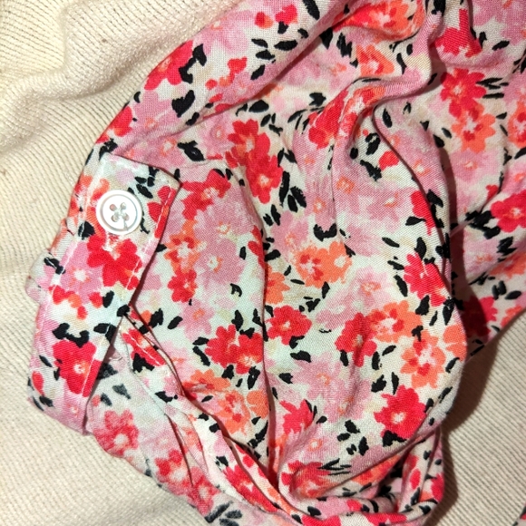 No Boundaries Blouse - Picture 7 of 8